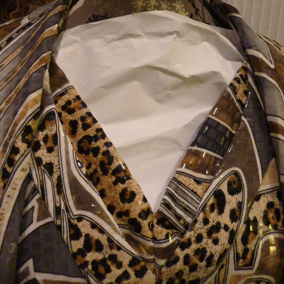 Frank Lyman Animal Print w/ Clear Sequin throughout Dress and Jacket - Picture 3 of 10